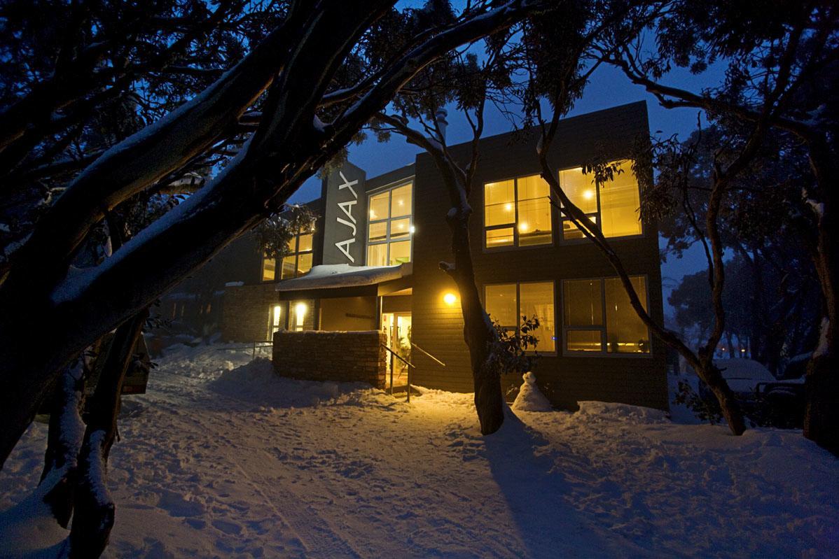 Hotel Ajax Ski Club Mount Buller Esterno foto